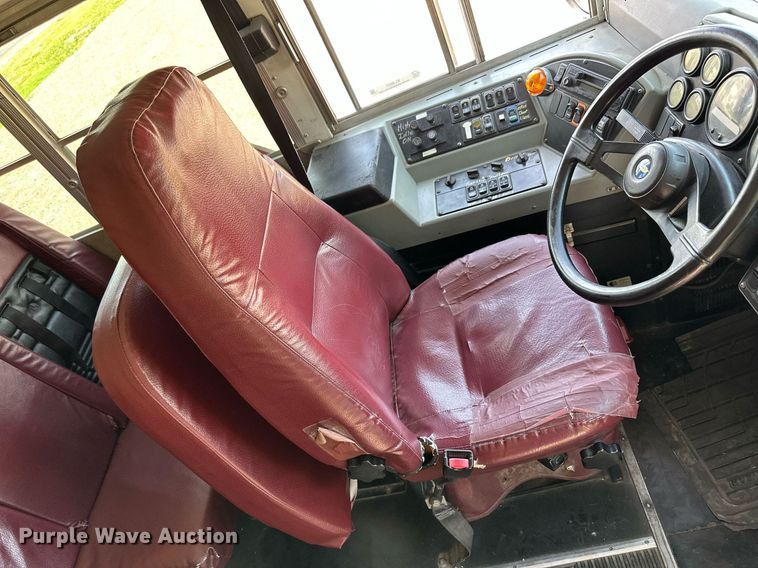 image for item KL9027 2005 Blue Bird  school bus