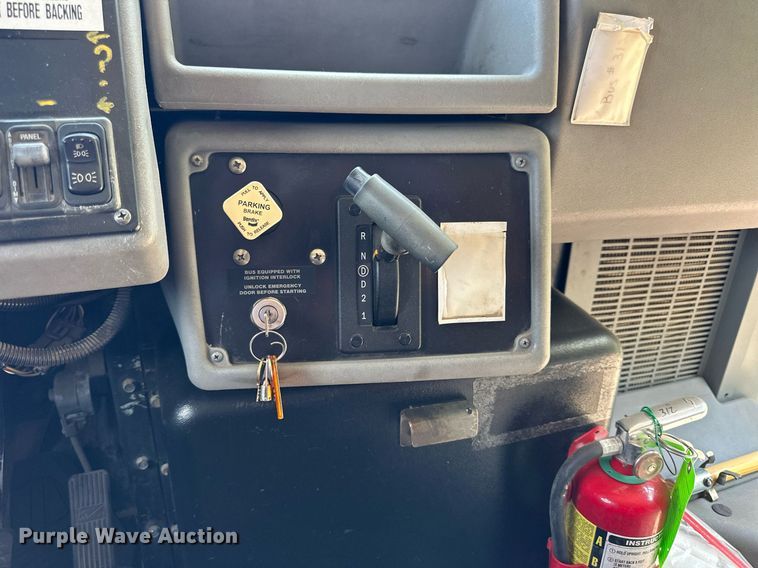 image for item KL9027 2005 Blue Bird  school bus