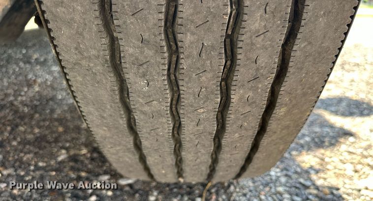 image for item KL9027 2005 Blue Bird  school bus