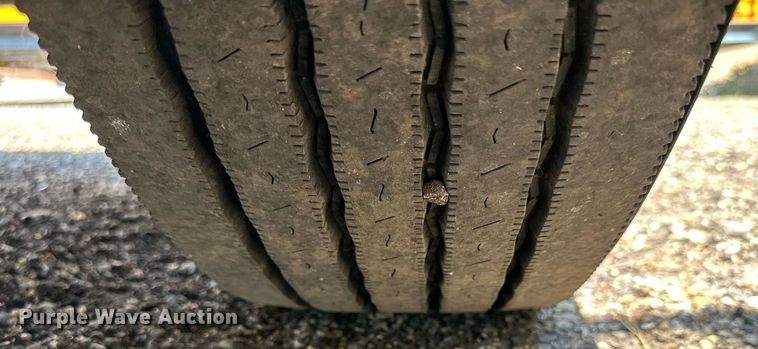 image for item KL9027 2005 Blue Bird  school bus