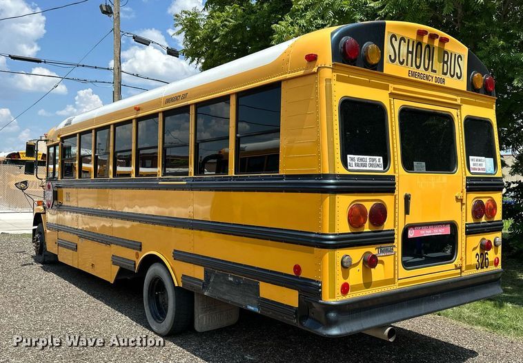 image for item KL9028 2001 Thomas Built  school bus