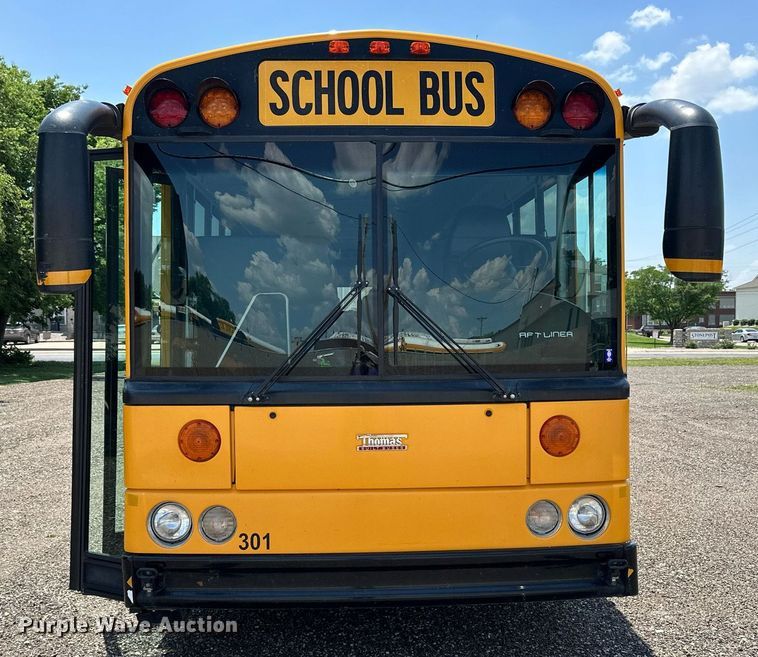 image for item KL9029 2012 Thomas Built  school bus