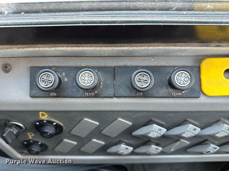 image for item KL9029 2012 Thomas Built  school bus