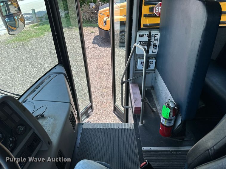 image for item KL9029 2012 Thomas Built  school bus