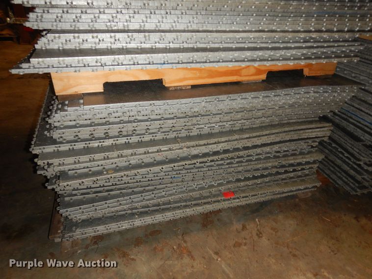 image for item KS9371 Approximately 1,500 to 1,700 pieces of gymnasium flooring