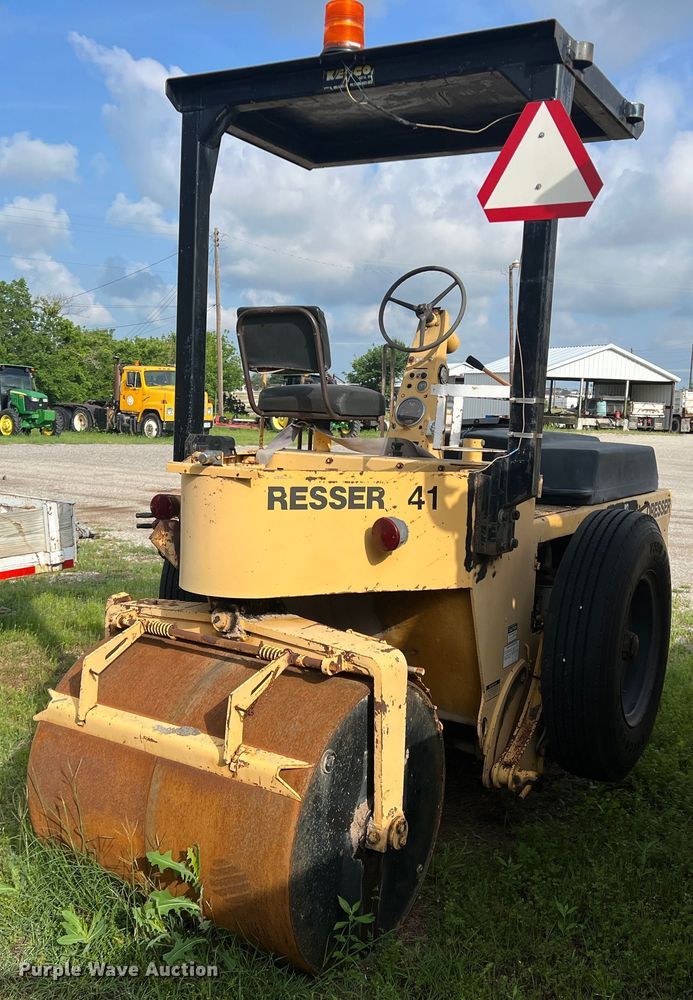 image for item LB9327 Dresser S4-6B  double drum roller