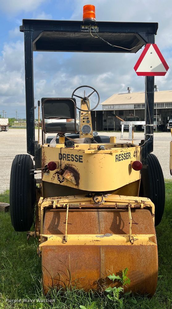 image for item LB9327 Dresser S4-6B  double drum roller