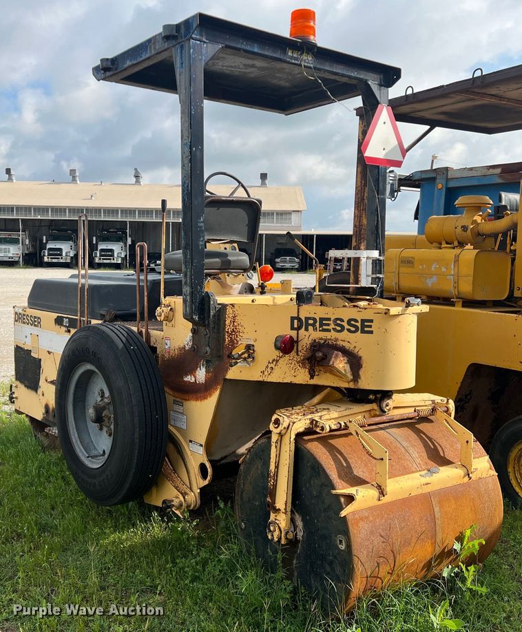 image for item LB9327 Dresser S4-6B  double drum roller