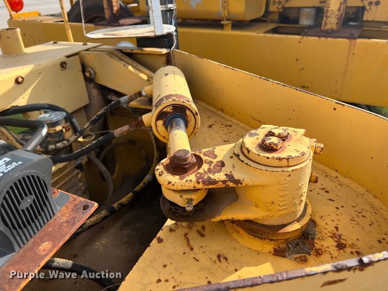 image for item LB9327 Dresser S4-6B  double drum roller