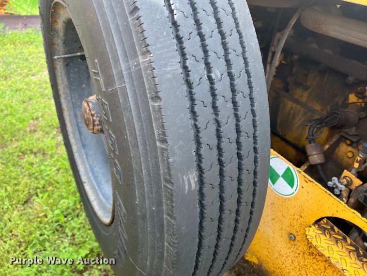 image for item LB9327 Dresser S4-6B  double drum roller