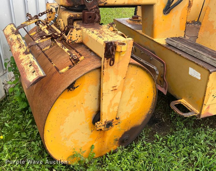 image for item LB9329 Shovel Supply 46  double drum roller