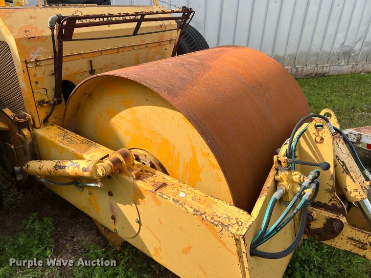 image for item LB9329 Shovel Supply 46  double drum roller