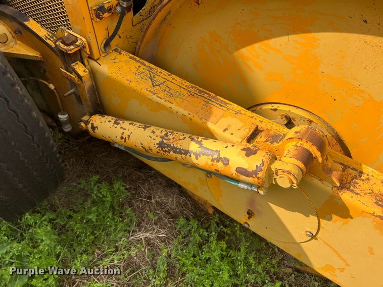 image for item LB9329 Shovel Supply 46  double drum roller