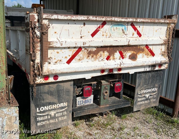 image for item LB9332 2003 Ford F550  Crew Cab dump truck