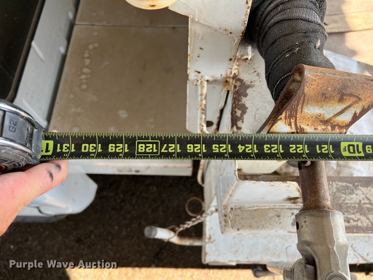 image for item LB9332 2003 Ford F550  Crew Cab dump truck