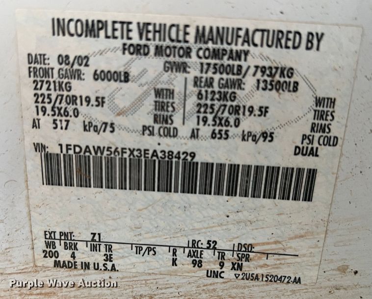 image for item LB9332 2003 Ford F550  Crew Cab dump truck