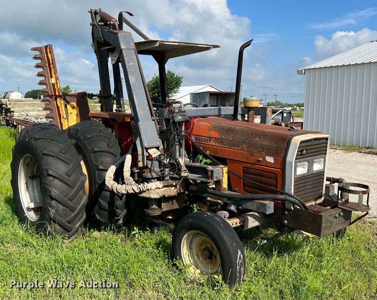 image for item LB9333 1993 Massey Ferguson 383  tractor