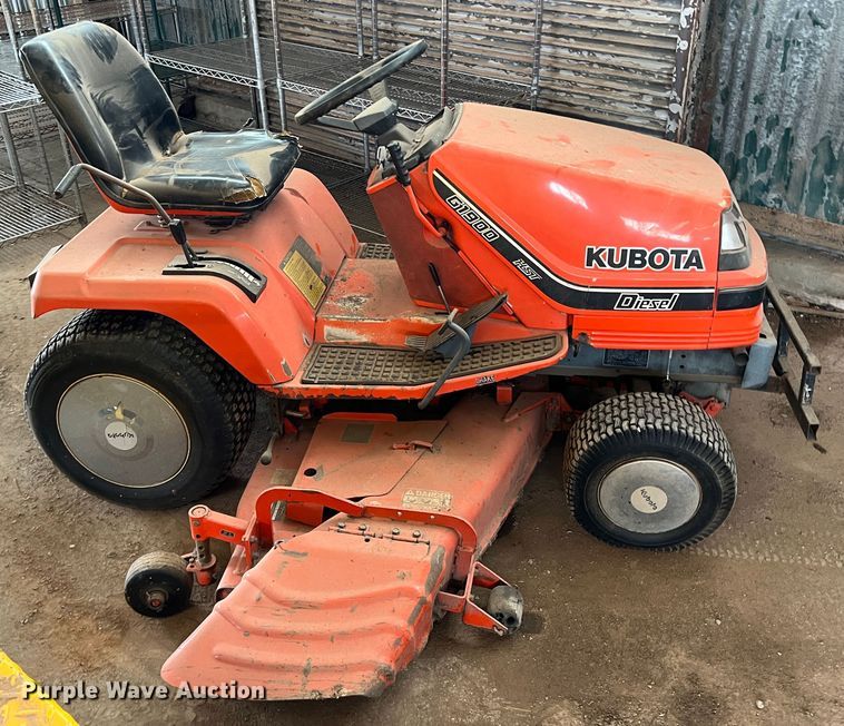 image for item LB9335 Kubota G1900  lawn mower