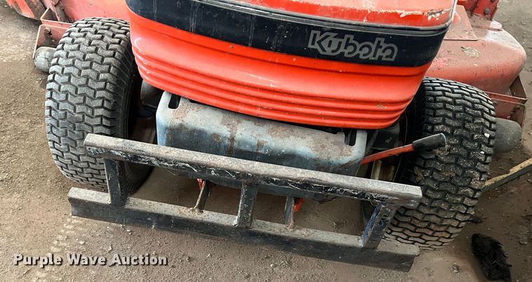 image for item LB9335 Kubota G1900  lawn mower