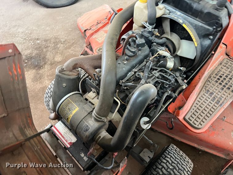 image for item LB9335 Kubota G1900  lawn mower