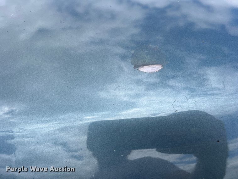 image for item LB9339 2013 Chevrolet 3500HD  Crew Cab flatbed pickup truck