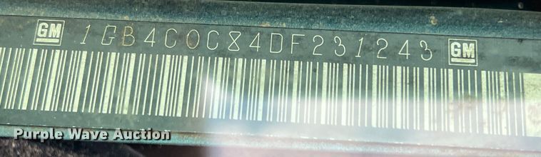 image for item LB9339 2013 Chevrolet 3500HD  Crew Cab flatbed pickup truck