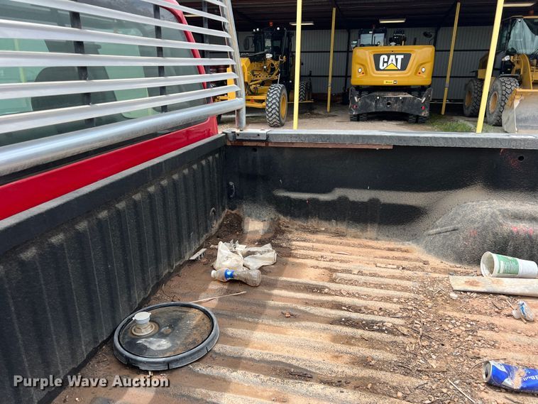 image for item LB9340 2011 Ford F250 Super Duty  SuperCab pickup truck