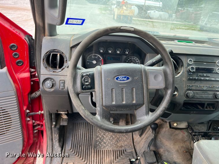 image for item LB9340 2011 Ford F250 Super Duty  SuperCab pickup truck