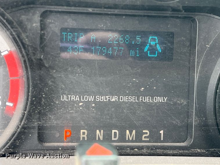 image for item LB9340 2011 Ford F250 Super Duty  SuperCab pickup truck