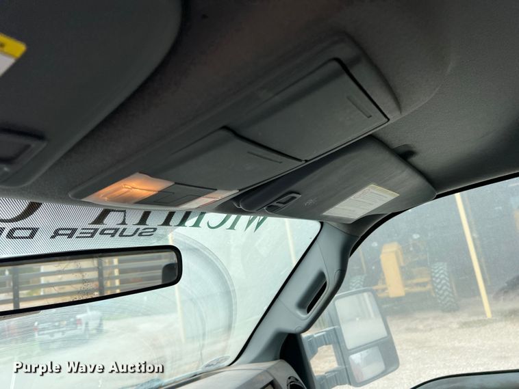 image for item LB9340 2011 Ford F250 Super Duty  SuperCab pickup truck