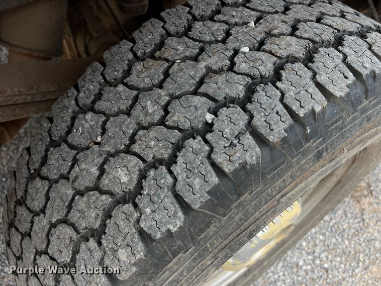 image for item LB9340 2011 Ford F250 Super Duty  SuperCab pickup truck