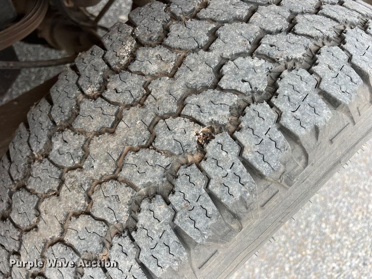 image for item LB9340 2011 Ford F250 Super Duty  SuperCab pickup truck