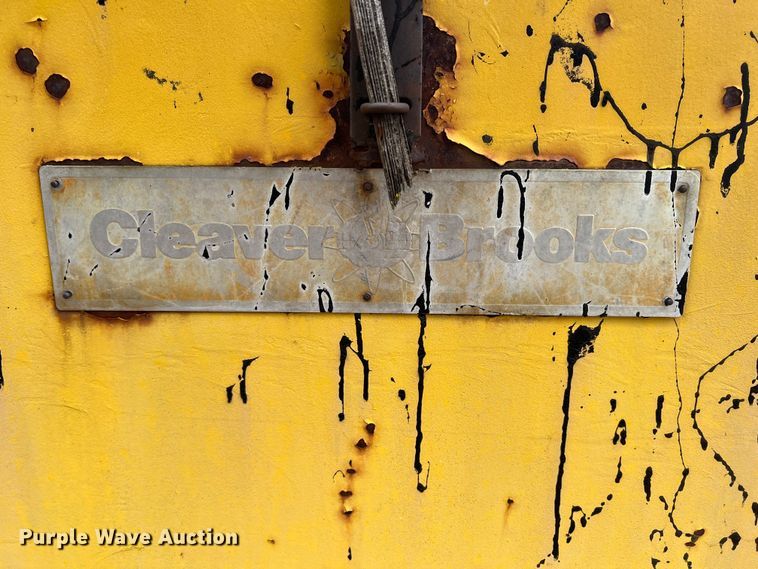 image for item LB9344 1983 Cleaver Brooks 2-B  melter applicator