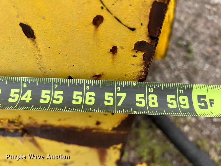 image for item LB9344 1983 Cleaver Brooks 2-B  melter applicator