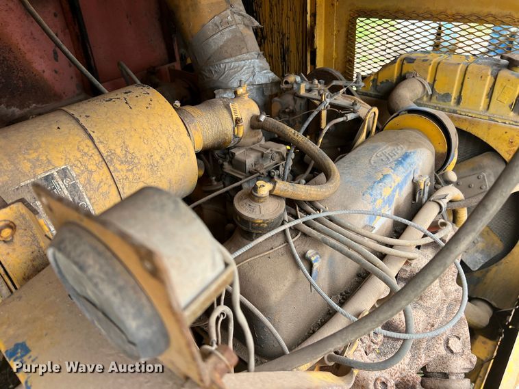 image for item LB9344 1983 Cleaver Brooks 2-B  melter applicator