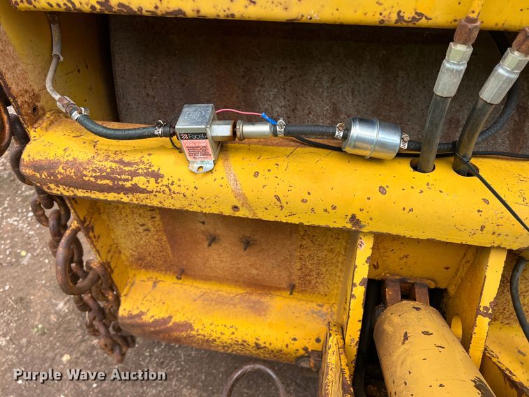 image for item LB9345 Galion  double drum roller