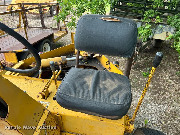 image for item LB9345 Galion  double drum roller