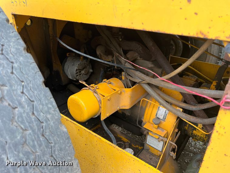 image for item LB9345 Galion  double drum roller