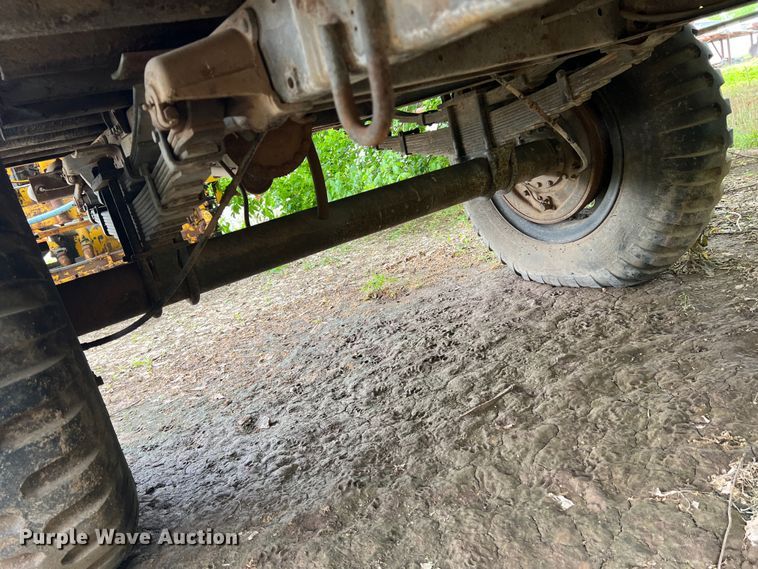 image for item LB9346 Johnson M105A2  utility trailer