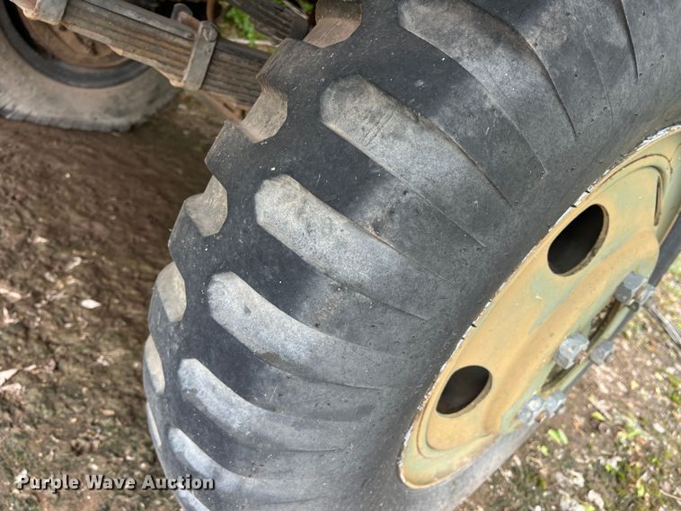 image for item LB9346 Johnson M105A2  utility trailer