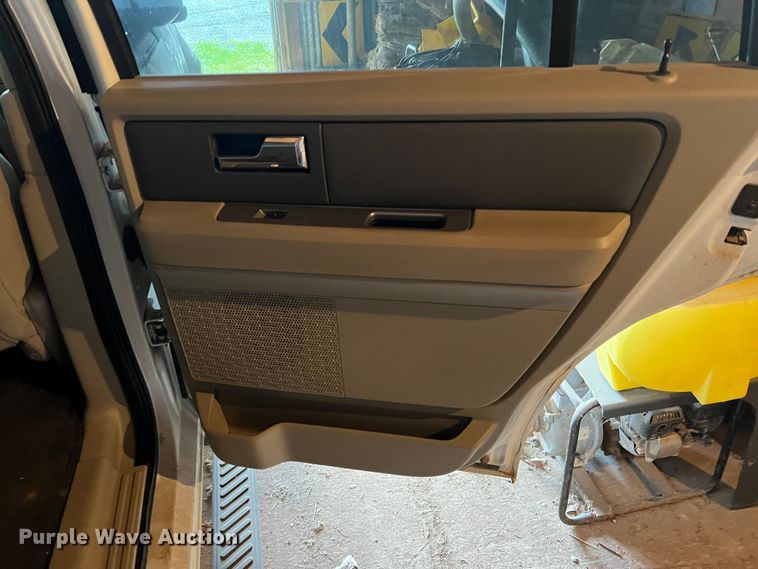 image for item LB9354 2008 Ford Expedition  SUV