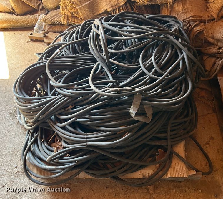 image for item LB9355 Welding leads