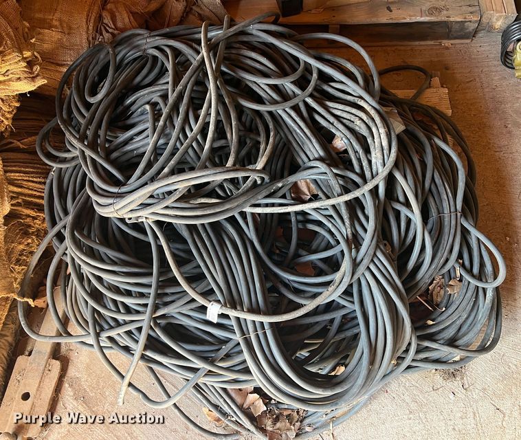 image for item LB9355 Welding leads