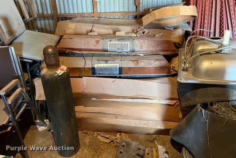 image for item LB9358 Approximately 20 light bars