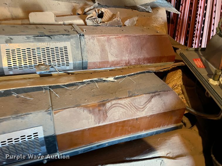 image for item LB9358 Approximately 20 light bars