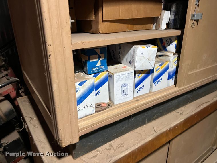 image for item LB9360 (3) work benches