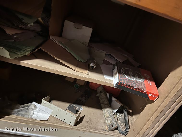 image for item LB9360 (3) work benches