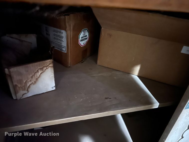 image for item LB9360 (3) work benches