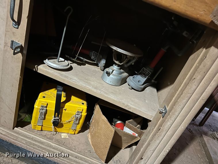 image for item LB9360 (3) work benches