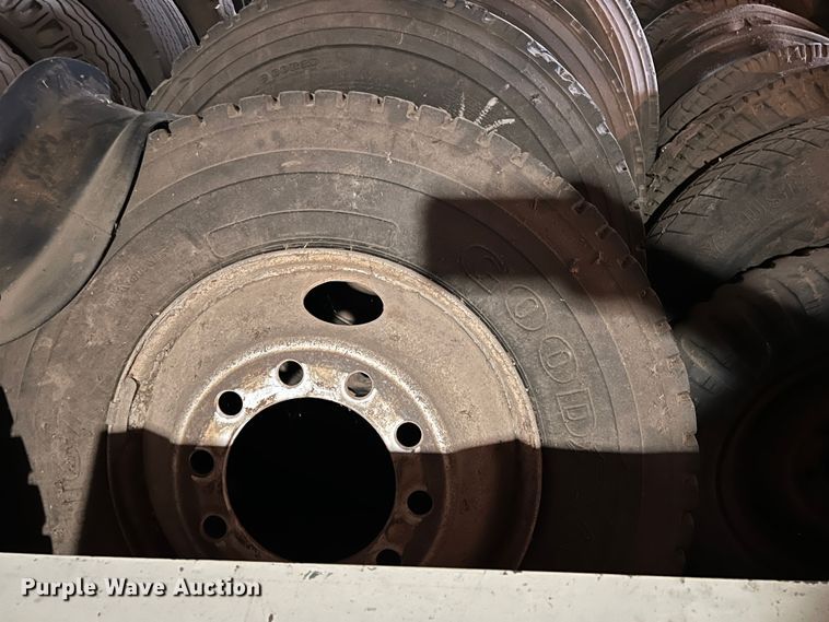 image for item LB9361 Approximately 27 tires and wheels